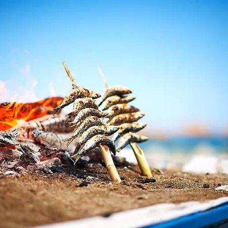 Skysea Holidays Centro 托雷莫利诺斯