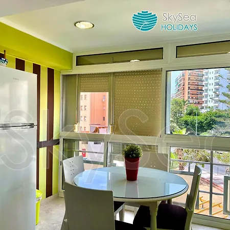 Апартаменти Skysea Holidays Centro