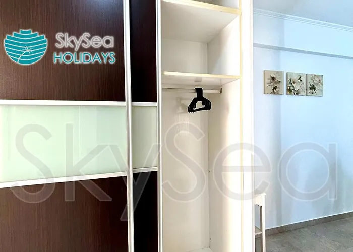 Skysea Holidays Centro Appartement *